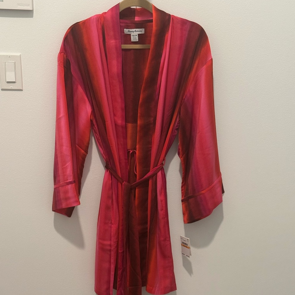 Tommy Bahama Robe Satin size S/M